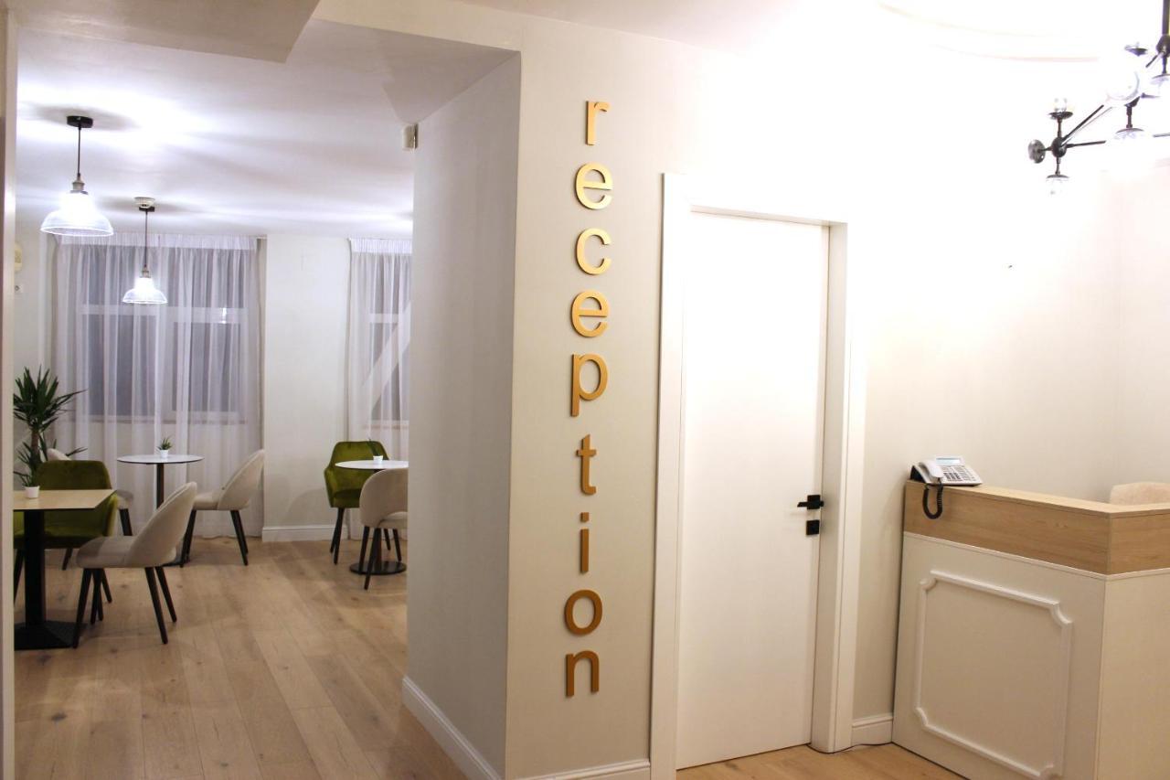 Kosher Hotel Lev Or Bukurešť Exteriér fotografie