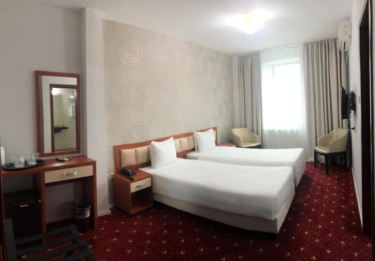 Kosher Hotel Lev Or Bukurešť Exteriér fotografie